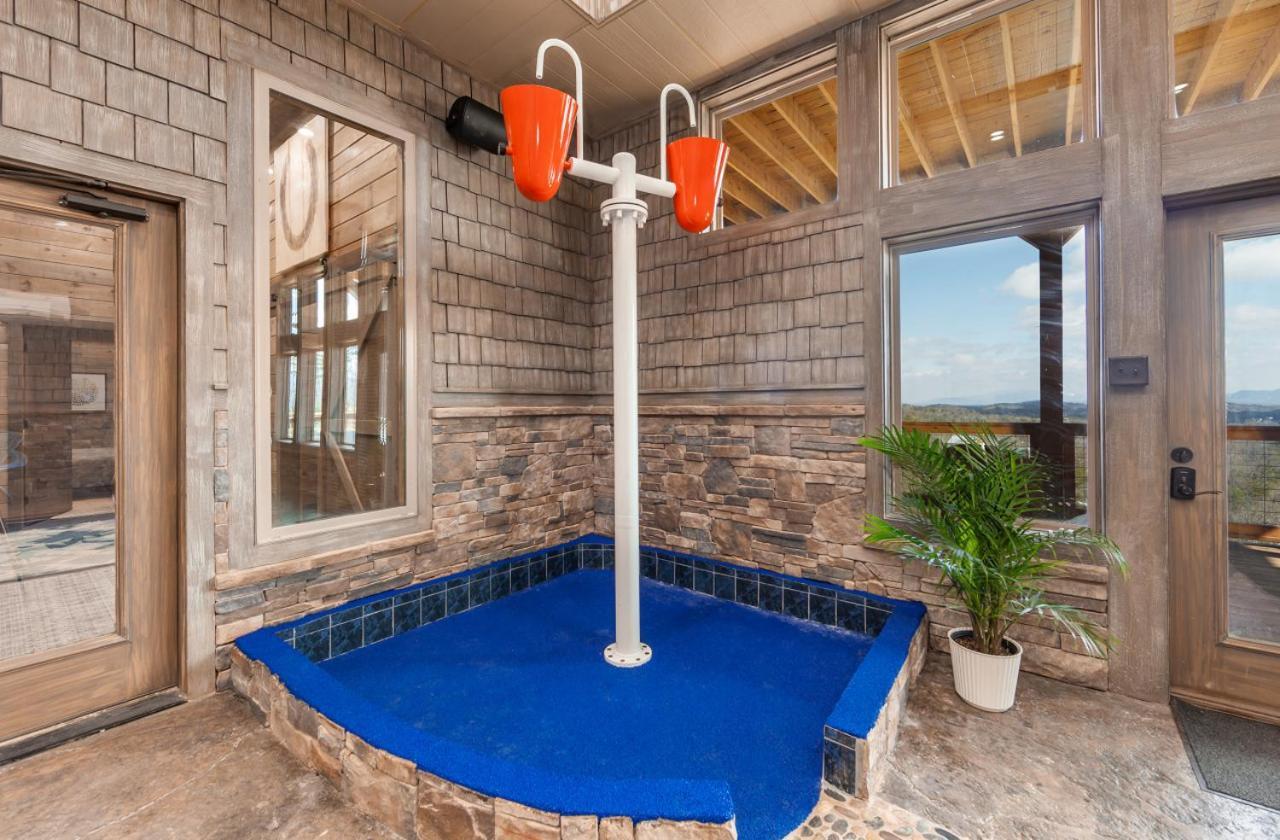 Splash Mountain Pool Hot Tub Theater Game Room Sevierville Extérieur photo