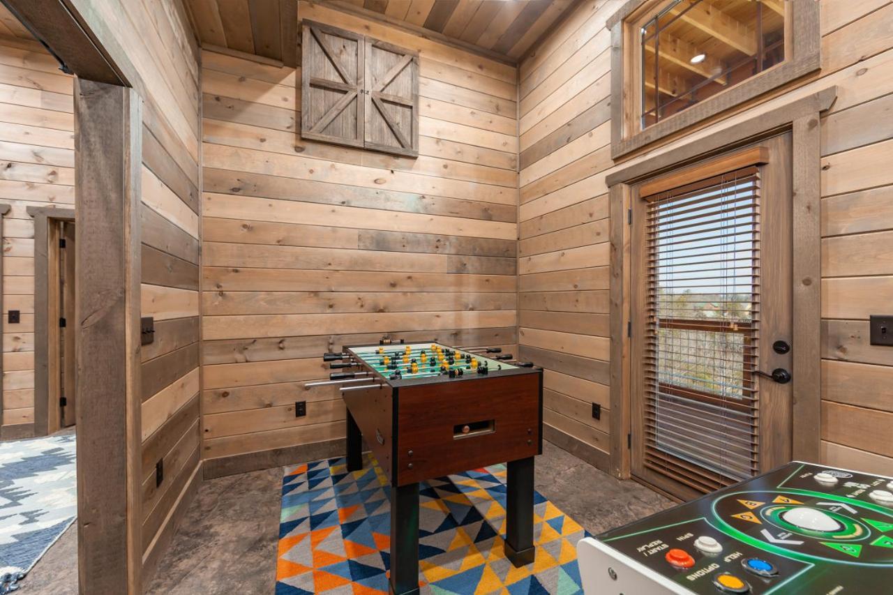 Splash Mountain Pool Hot Tub Theater Game Room Sevierville Extérieur photo